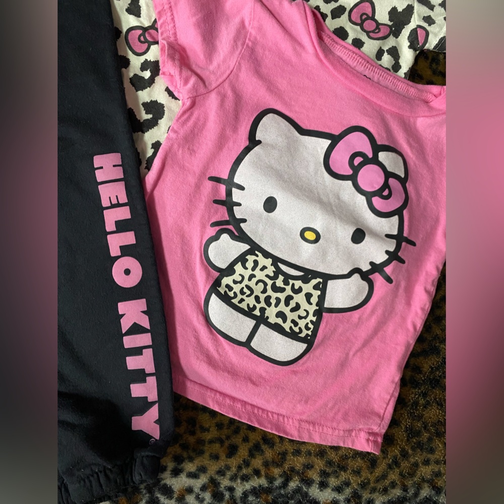 Cute Hello Kitty 3 piece Set 4t